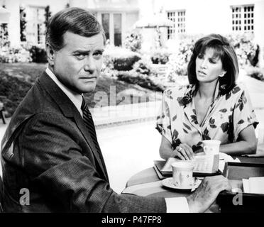 Original Film Titel: DALLAS - TV. Englischer Titel: DALLAS - TV. Jahr: 1978. Stars: Larry Hagman; VICTORIA PRINCIPAL. Credit: LORIMAR TV/Album Stockfoto