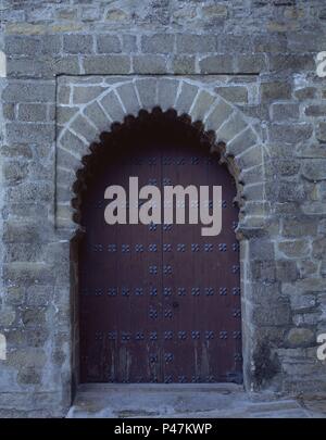 Exterieur - FACHADA OESTE - PUERTA DE LA LUNA - MUDEJAR SG XIII. Lage: Catedral, Baeza, Jaen, Spanien. Stockfoto