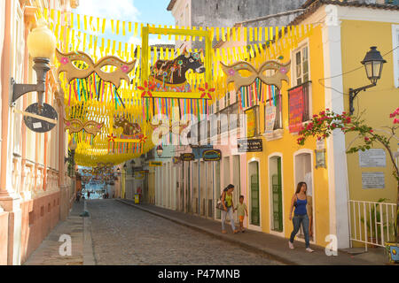 SALVADOR, BA - 10/02/2015: Decoração de Carnaval em Salvador - Pelourinho Durante decoração de Carnaval em Salvador. (Foto: Mauro Akin Nassor/Fotoarena) Stockfoto