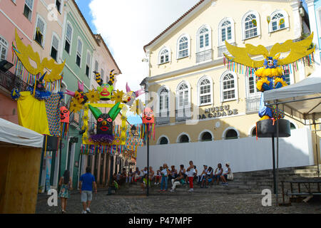 SALVADOR, BA - 10/02/2015: Decoração de Carnaval em Salvador - Pelourinho Durante decoração de Carnaval em Salvador. (Foto: Mauro Akin Nassor/Fotoarena) Stockfoto