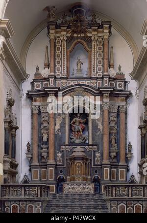 RETABLO DE SAN MIGUEL - Siglo XVIII. Autor: José Cavaller (18 Prozent). Lage: MONASTERIO DE SAN MIGUEL DE LOS REYES, Valencia, Spanien. Stockfoto