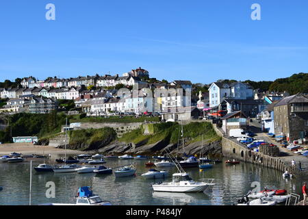 Malerische Kai im New Quay Wales Stockfoto