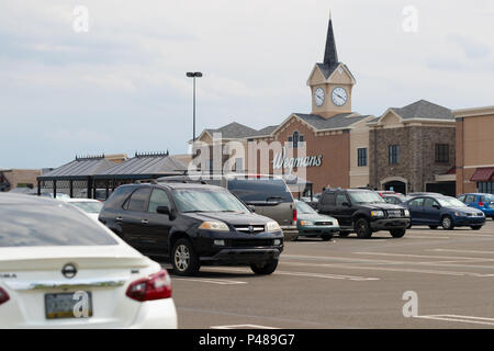 Philadelphia, Pennsylvania, 9. Juni 2018: Wegmans Grocery Store. Wegmans ist eine regionale Supermarktkette mit Sitz in Rochester, NY. Stockfoto