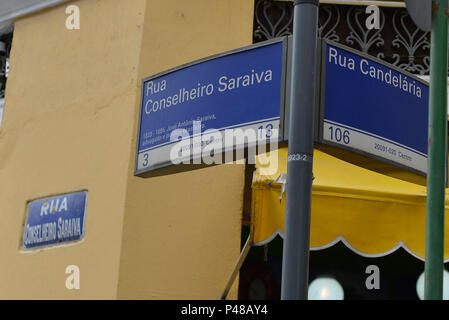 Rio de Janeiro/RJ, Brasil - 10/03/2015. RIO DE JANEIRO - Rua da Candelaria esquina da Coimbra Saraiva keine Centro da Cidade. (Foto: Celso Pupo/Fotoarena) Stockfoto