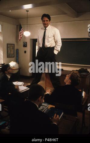 Original Film Titel: Dead Poets Society. Englischer Titel: Dead Poets Society. Regisseur: Peter Weir. Jahr: 1989. Stars: Robin Williams. Credit: TOUCHSTONE PICTURES/Album Stockfoto