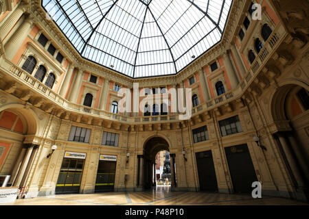 Galleria Geometrica, Salone Mercato Pavia, Lombardei, Italien Stockfoto