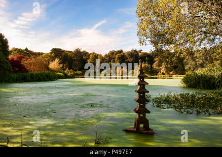 Mount Stewart Herbstfarben Boating Lake County Down Nordirland Stockfoto