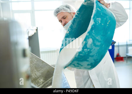 Konditor ausgegossen, Zucker, Mwst. Stockfoto