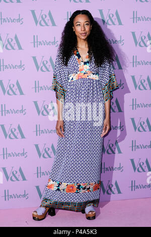 London, Großbritannien. 20 Juni, 2018. Corinne Bailey Rae im Victoria und Albert Museum Sommer Party am Mittwoch, den 20. Juni 2018 bei V&A Museum in London statt. Im Bild: Corinne Bailey Rae. Bild von Julie Edwards. Credit: Julie Edwards/Alamy leben Nachrichten Stockfoto