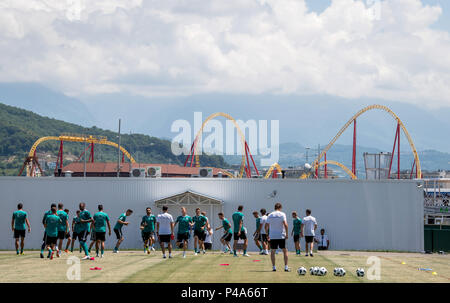 Sochi, Russland. 21 Juni, 2018. GES/fussball/Wm 2018 Russland: DFB Training Sotschi, 21.06.2018 GES/fussball/fussball/Wm 2018 Russland: DFB-Praxis, Sochi, Juni 21, 2018 | Verwendung der weltweiten Kredit: dpa/Alamy leben Nachrichten Stockfoto