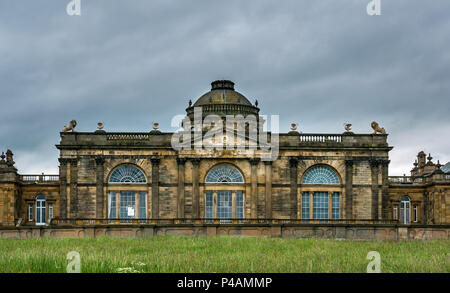 Gosford House, neoklassizistisches Herrenhaus aus dem 18. Jahrhundert mit Kuppeldach, Gosford Estate, East Lothian, Schottland, Großbritannien Stockfoto