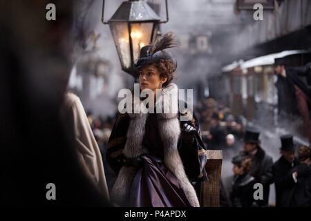 Original Film Titel: ANNA KARENINA. Englischer Titel: ANNA KARENINA. Regisseur: Joe Wright. Jahr: 2012. Stars: Keira Knightley. Credit: STUDIO CANAL/WORKING TITLE FILMS/Album Stockfoto