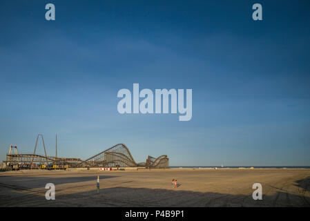 USA, New Jersey, Jersey Shore, Wildwoods, Wildwoods Strand, Achterbahn Stockfoto