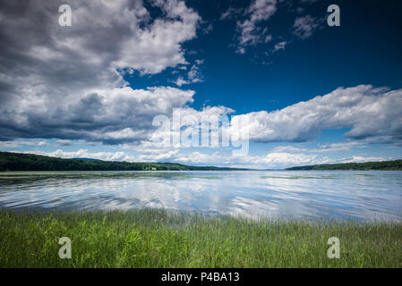 USA, New York, Hudson Valley, New Windsor, Blick auf den Hudson River. Stockfoto