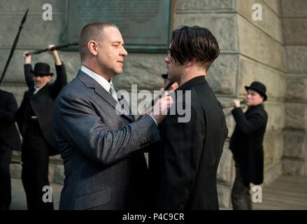 Original Film Titel: Winter's Tale. Englischer Titel: Winter's Tale. Regisseur: AKIVA GOLDSMAN. Jahr: 2014. Stars: COLIN FARRELL; Russell Crowe. Quelle: WARNER BROS. /Album Stockfoto