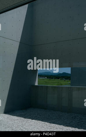 Shoji Ueda Museum für Fotografie, entworfen von dem japanischen Architekten Shin Takamatsu. Stockfoto