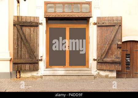Außen, Alte Gebäude nebenan. Altstadt von Riga, Lettland Stockfoto