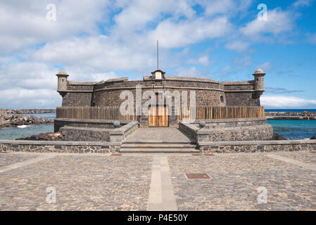 Mittelalterliche Festung Burg von St Jhon Täufer, im Jahr 1643 in Santa Cruz de Tenerife, Kanarische Inseln, Spanien. Stockfoto