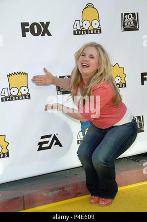 Nancy Cartwright Bart Simpson (Voice) bei den 400 Episoden Party auf der Straße an der NY auf dem Fox in Los Angeles. in voller Länge Augenkontakt Lächeln 02 CartwrigthNancy 02 Red Carpet Event, Vertikal, USA, Filmindustrie, Prominente, Fotografie, Bestof, Kunst, Kultur und Unterhaltung, Topix Prominente Fashion/Vertikal, Besten, Event in Hollywood Leben - Kalifornien, Roter Teppich und backstage, USA, Film, Stars, Film Stars, TV Stars, Musik, Promis, Fotografie, Bestof, Kunst, Kultur und Unterhaltung, Topix, vertikal, eine Person aus dem Jahr 2007, inqui Stockfoto