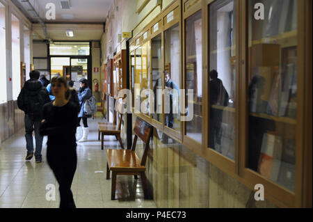 Studenten der Fakultät für Literatur und Philosophie, Universität "La Sapienza". Rom Italien. Stockfoto