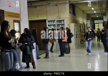 Studenten der Fakultät für Literatur und Philosophie, Universität "La Sapienza". Rom Italien. Stockfoto