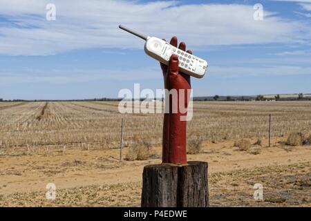 Telefon kunst Eintropfen im ländlichen Australien, Wiedergeltingen, Western Australia | Verwendung weltweit Stockfoto