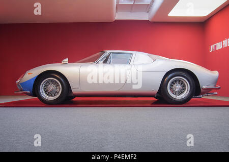 MARANELLO, ITALIEN - Juli 21, 2017: 1963 Ferrari 250 Le Mans im Ferrari Museum. Stockfoto