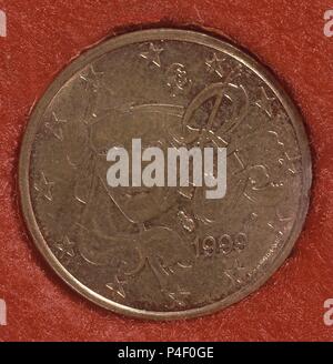 MONEDA DE CINCO CENTIMOS DE EURO FRANCES CON FECHA DE EMISION EN 1999 - ANVERSO. Stockfoto