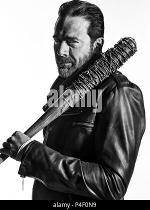 Beschreibung: Staffel 7. Original Film Titel: The Walking Dead. Englischer Titel: The Walking Dead. Regisseur: Frank Darabont. Jahr: 2010. Stars: Jeffrey Dean Morgan. Credit: DARKWOODS PRODUCTIONS/Album Stockfoto