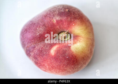 Organische Donut Pfirsich Stockfoto