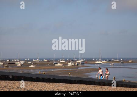 Am Abend Licht über das Bassin d'Arcachon von Cap Ferret, Gironde, Frankreich 2018 Stockfoto