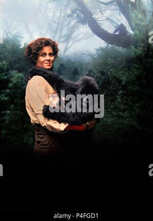 Original Film Titel: Gorillas im Nebel: DIE GESCHICHTE DER Dian Fossey. Englischer Titel: Gorillas im Nebel: DIE GESCHICHTE DER Dian Fossey. Regisseur: Michael Apted. Jahr: 1988. Stars: Sigourney Weaver. Quelle: WARNER BROTHERS/Album Stockfoto