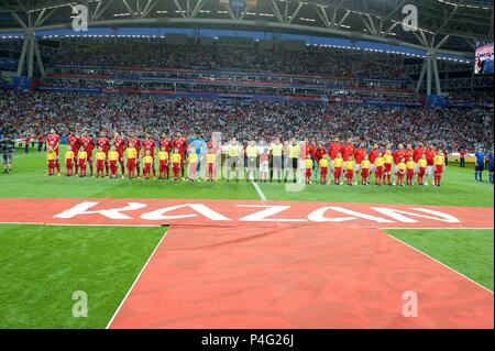 Jun 20th, 2018. Kasan, Russland. Teams Line Up im Vorfeld der FIFA WM 2018 Russland Gruppe B Match zwischen Iran und Spanien an der Kasaner Arena in Kasan. Shoja Lak/Alamy Leben Nachrichten. Stockfoto