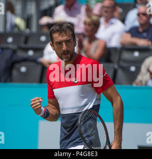 Die Queen's Club, London, Großbritannien. 22 Juni, 2018. Tag 5 Viertelfinale auf dem Center Court mit Marin Cilic (CRO) vs Sam Querrey (USA). Credit: Malcolm Park/Alamy Leben Nachrichten. Stockfoto