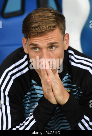 Nischni Nowgorod, Russland. 21 Juni, 2018. Fußball, FIFA WM 2018, Nationalmannschaft, Gruppe D, Argentinien vs Kroatien: Argentiniens Lucas Biglia auf der Bank. Credit: Andreas Rosar/dpa/Alamy leben Nachrichten Stockfoto