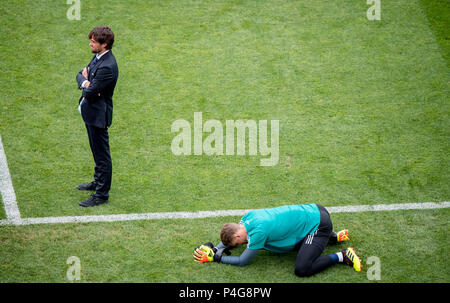 Sochi, Russland. 22. Juni 2018. torwart Manuel Neuer (Deutschland) GES/fussball/Wm 2018 Russland: DFB-Finale training, Sotschi, 22.06.2018 GES/fussball/fussball/WM 2018 Russland: Praxis, Sotschi, Juni 22, 2018 | Verwendung der weltweiten Kredit: dpa/Alamy leben Nachrichten Stockfoto