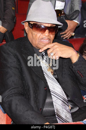 *** Foto *** JOE JACKSON IM KRANKENHAUS MIT KREBS Joe Jackson die MTV Video Music Awards in der Radio City Music Hall in New York City besucht. September 13, 2009 © Walik Goshorn/MediaPunch Stockfoto