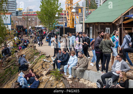 Berlin, Deutschland, Neu eröffnete Holz- Markt 25 im Holzmarktstrasse in Berlin-Friedrichshain Stockfoto