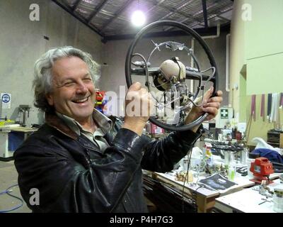 Original Film Titel: MAD MAX: FURY ROAD. Englischer Titel: MAD MAX: FURY ROAD. Regisseur: George Miller. Jahr: 2015. Stars: George Miller. Credit: VILLAGE ROADSHOW/Album Stockfoto