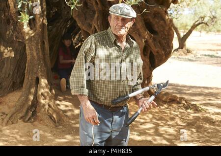 Original Film Titel: El Olivo. Englischer Titel: El Olivo. Film Regie: ICIAR BOLLAIN. Jahr: 2016. Stars: MANUEL CUCALA. Credit: Morena Films/DAS MATCH FACTORY/Album Stockfoto