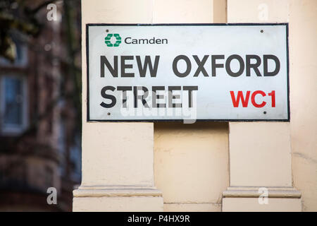 LONDON, UK, 16. Februar 2018: ein Straßenschild für neue Oxford Street in Central London, am 16. Februar 2018. Stockfoto