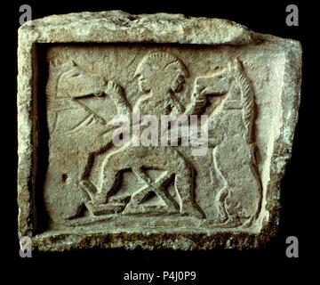 BAJORRELIEVE IBERICO - EL DOMADOR DE CABALLOS PROCEDENTE DE VILLARICOS (ALMERIA) - siglos VI/II AC. Lage: MUSEO ARQUEOLOGICO DE CATALUNYA, BARCELONA, SPANIEN. Stockfoto