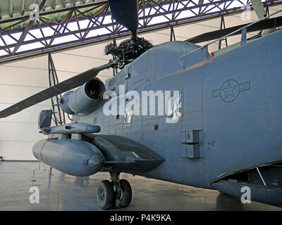 Sep - 30 2016 RAF Cosford, Royal Air Force Museum, Großbritannien. Die Sikorsky HH-53C tallion' Helikopter umgewandelt in MH-53J PAVE System. Stockfoto