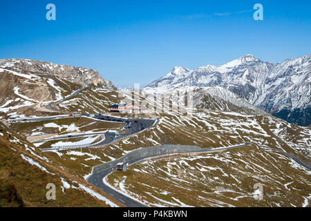 Blick entlang der Großglockner Hochalpenstraße in Österreich, Europa Stockfoto