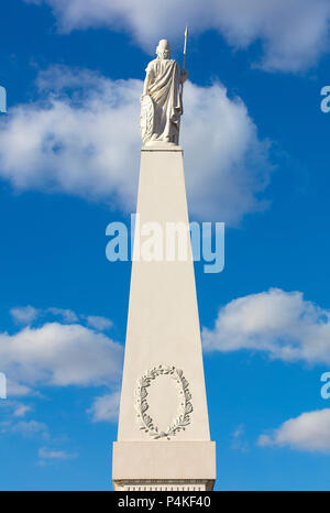 Die "Piramide de Mayo" (Mai Pyramide), die älteste nationale Denkmal in Buenos Aires (Argentinien). Stockfoto