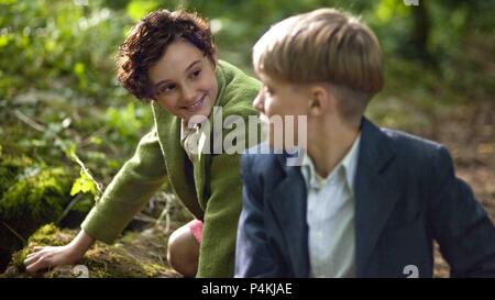 Original Film Titel: OORLOGSGEHEIMEN. Englischer Titel: OORLOGSGEHEIMEN. Regisseur: DENNIS BOTS. Jahr: 2014. Credit: RINKEL FILM/BIJKER PROD/KRO/Stein/VOGELSPINNE/Album Stockfoto