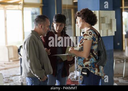 Original Film Titel: El Olivo. Englischer Titel: El Olivo. Film Regie: ICIAR BOLLAIN. Jahr: 2016. Stars: ICIAR BOLLAIN; JAVIER GUTIERREZ. Credit: Morena Films/DAS MATCH FACTORY/Album Stockfoto