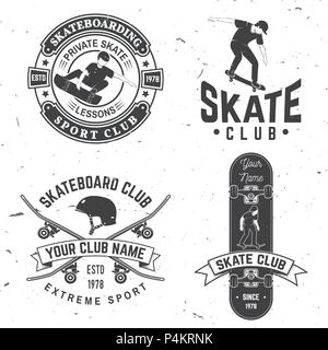 Satz von Skateboard club Abzeichen. Vector Illustration. Für skate club Embleme, Schilder und t-shirt Design. Vintage Typografie Design mit Skateboard, skate Truck und Helm. Extreme Sport. Stock Vektor