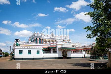 Maharaja Palace, ein aus dem 19. Jahrhundert Herrenhaus in Chettinad Kanadukathan, Bildung Bezirk, Tamil Nadu, Indien. Stockfoto