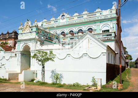 Chettinad Herrenhaus in Kanadukathan. Chettiars waren reich, aus dem 19. Jahrhundert Kaufleute und Bankiers aus der Region Chettinad, Tamil Nadu, Indien. Stockfoto